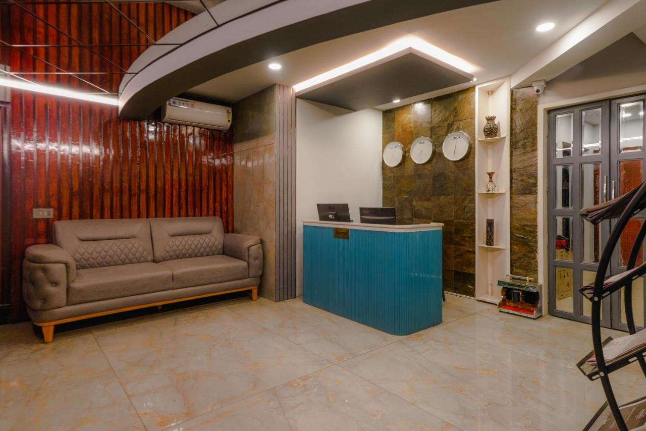 Dream Hotel - Richmond Bangalore Buitenkant foto