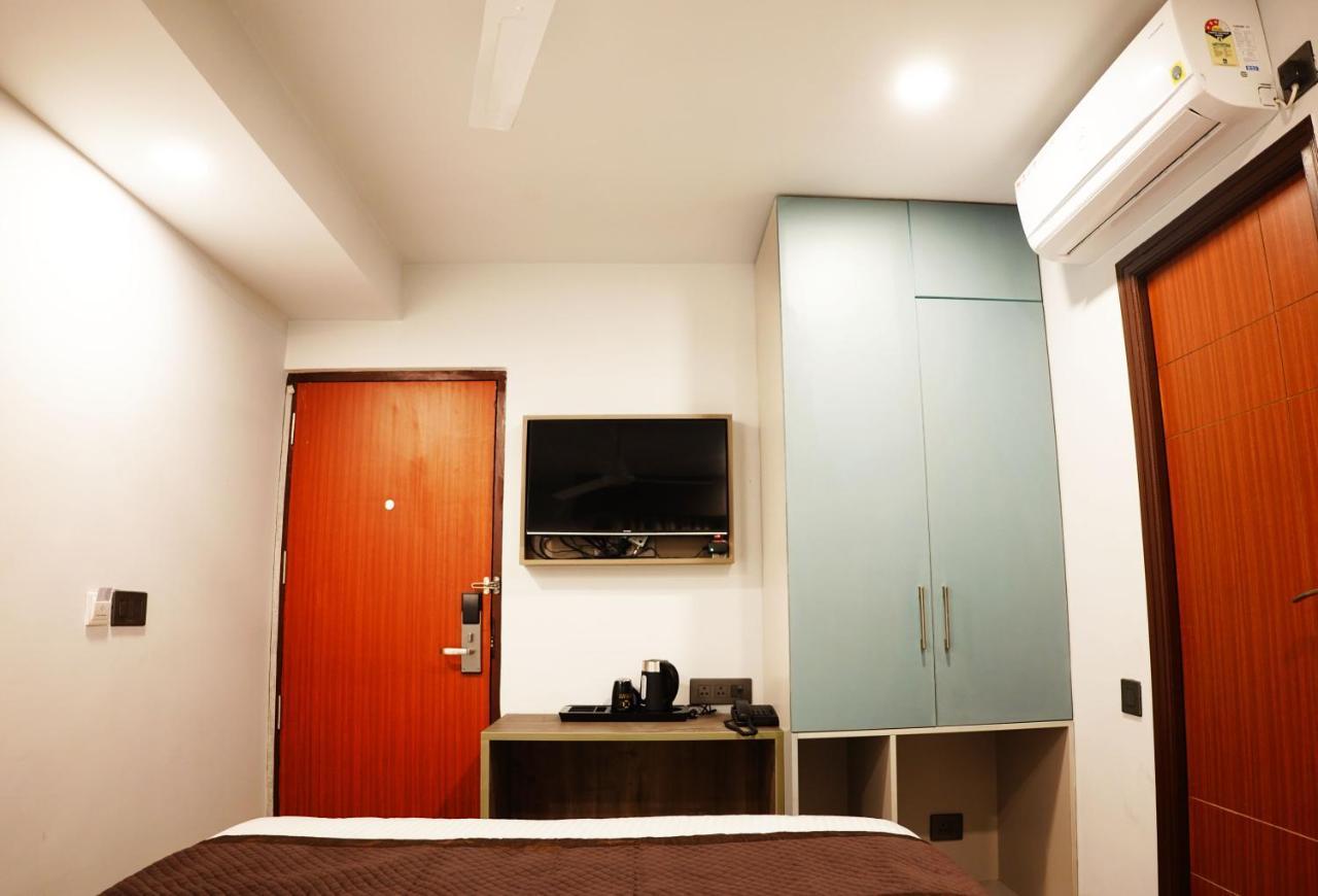 Dream Hotel - Richmond Bangalore Buitenkant foto