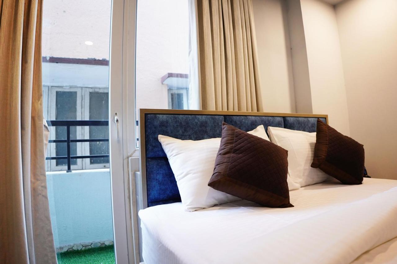 Dream Hotel - Richmond Bangalore Buitenkant foto